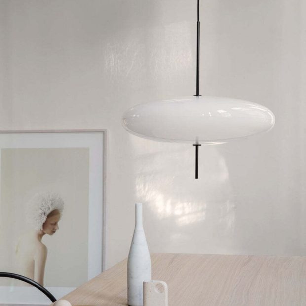 ST-Astep_0619_FwS_Model_2065_900x